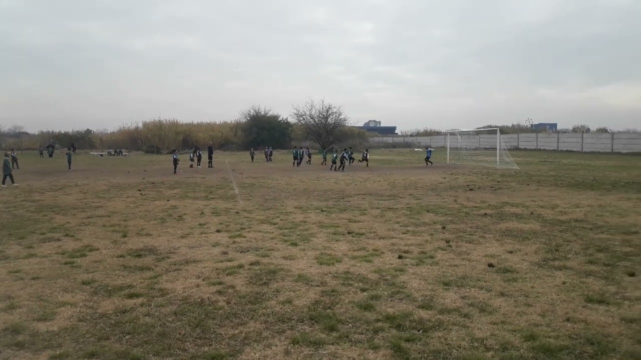golazo de Toro libre axel Zapata cat.2011 racing oeste