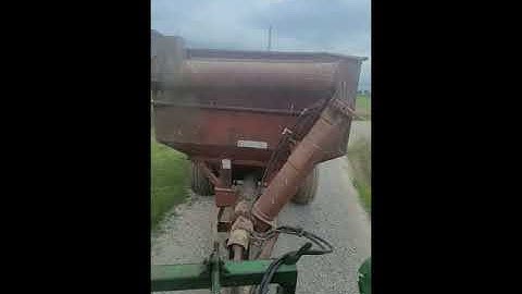 M&W Auger Wagon Video 1