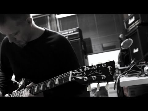 LATE NIGHT HARVESTERS - Verenpuna [2022 Version] (Virallinen Video)