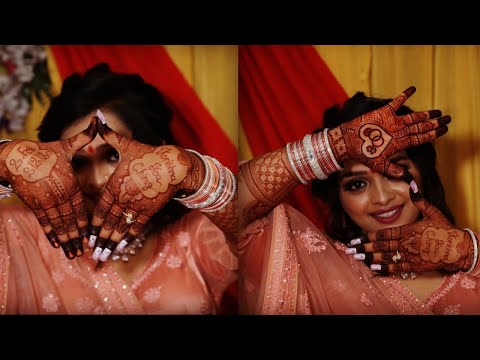Trimurti EVENT - Mehndi poses by these gorgeous brides is... | Facebook