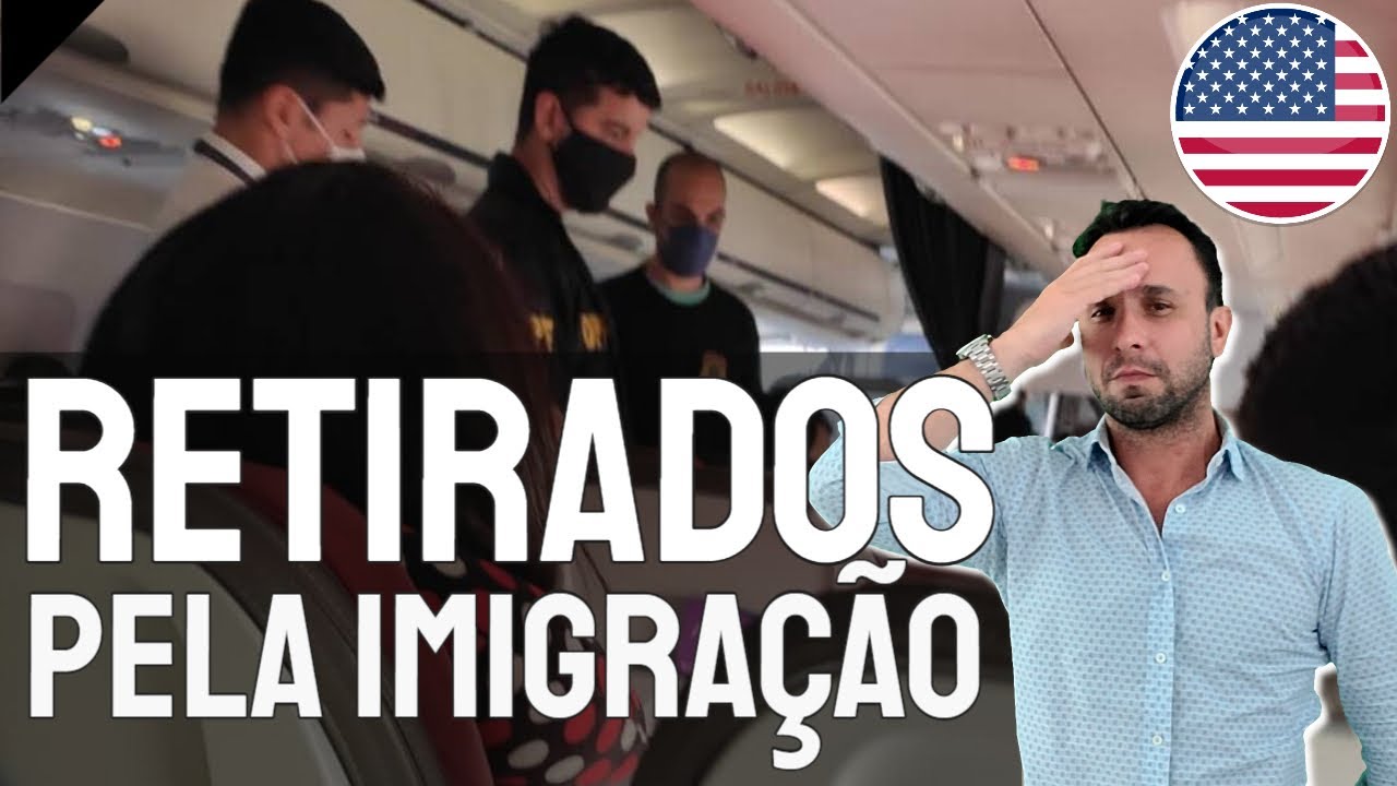 Brasileiros estão sendo retirados de dentro do avião pela imigração