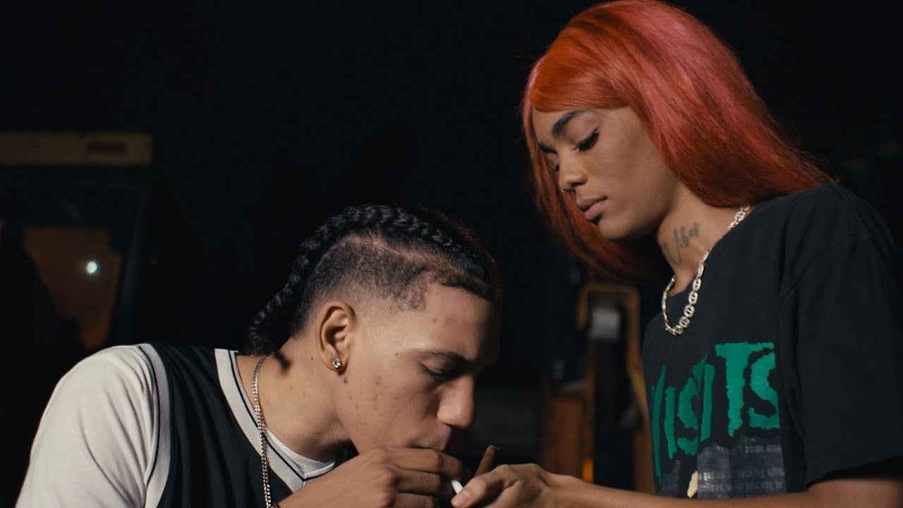 Gara MPH, Queen Nessy - Una Chucky (Video Oficial) | Polos Opuestos