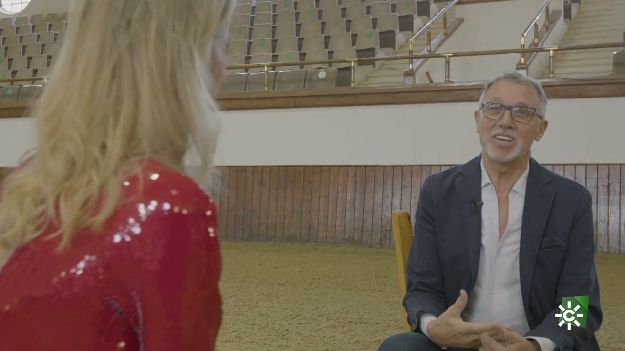 Andalucía es moda | Fernando Claro: "cuando más disfruto es haciendo el patrón"