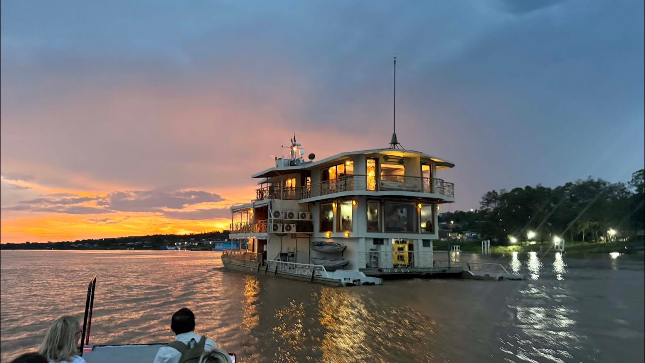 What it's like exploring the Amazon rainforest by river boat in Peru ...