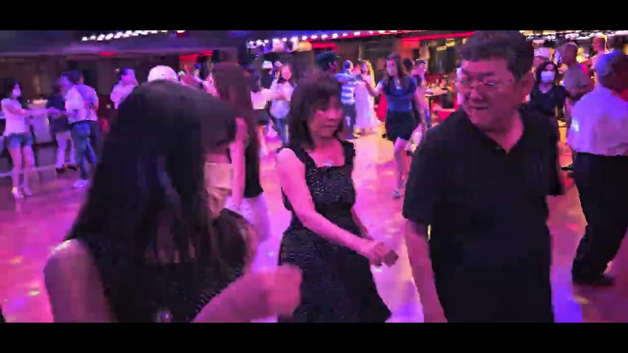 2025.10.04 板六週六晚場，現場吉魯巴梭 錄影