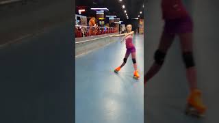 УРОКИ ФИГУРНОГО КАТАНИЯ ДЕТЯМ УРОКИ ФИГУРНОГО КАТАНИЯ ДЕТЯМ