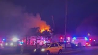Firefighters battle 2-alarm fire in North Austin | FOX 7 Austin