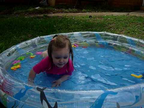 Backyard paddling pool - YouTube