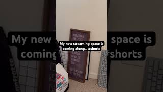 My new streaming space is really coming along… as of this moment my desk has been moved in! #shorts @HeatherDeweyPettetEdits