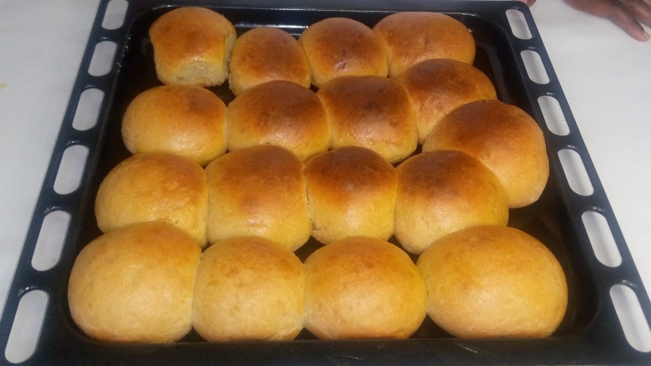 Reba uko wakora Umugati uri murugo/ how to make bread at home