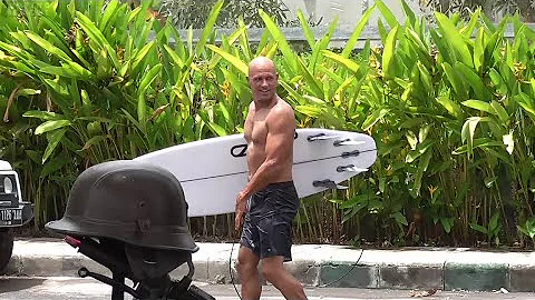 Kelly Slater Surfing Medewi with Rizal Tandjung Mu...
