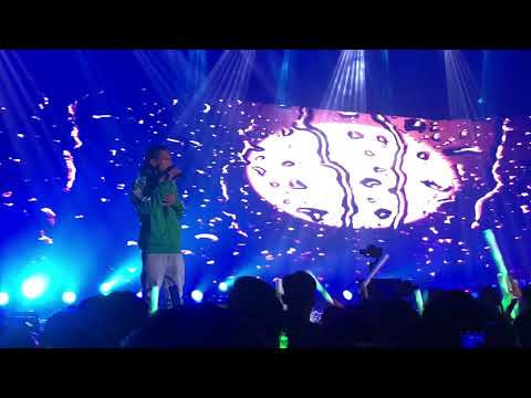 Miss kiss by ក្មេងខ្មែរ @plengconcert