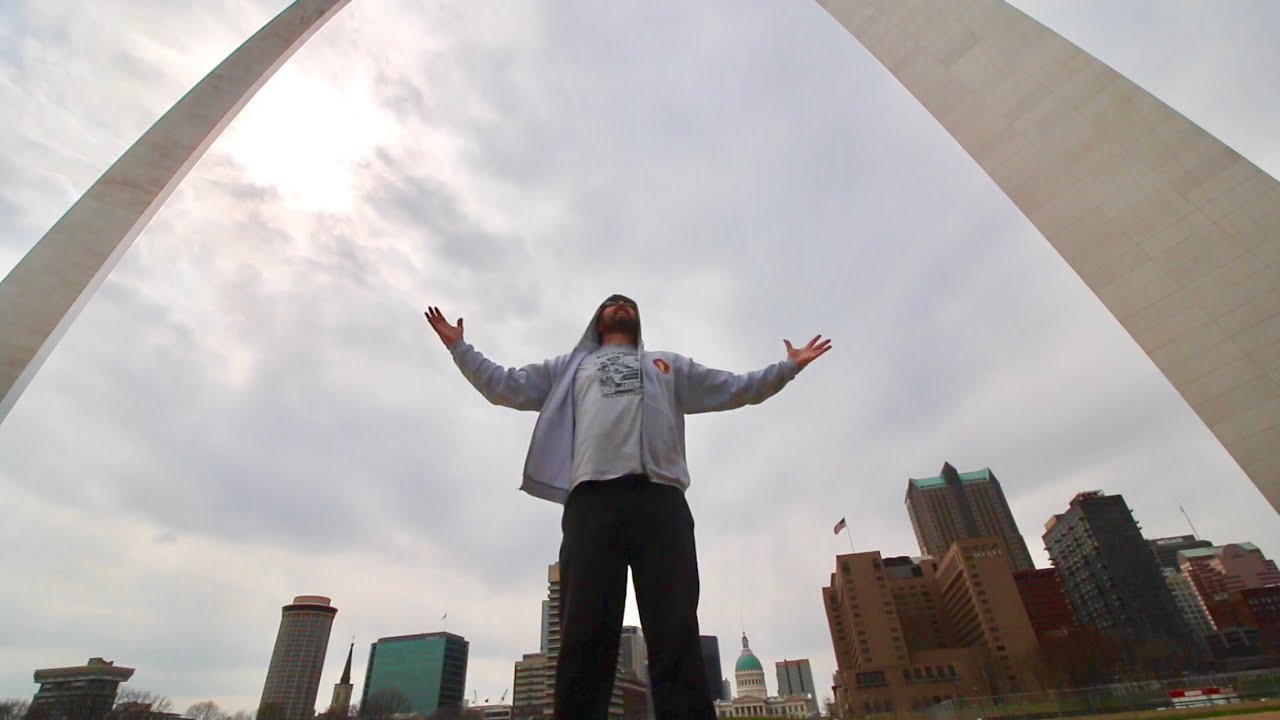Whats Inside St Louis Gateway Arch ? I Went To The Top - YouTube