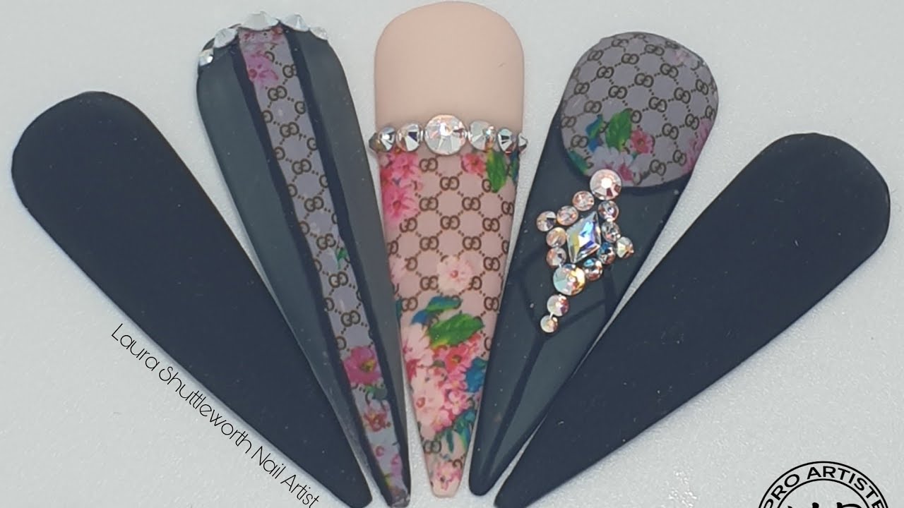 Designer Nail Foil in Matte Gucci Nails