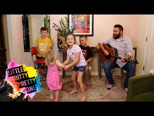Colt Clark and the Quarantine Kids play Little Bitty Pretty One class=