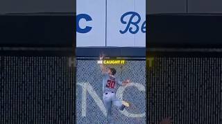 He Climbed the Wall for This Catch
