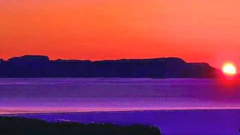 Ojibwe Word of the Day: Giizis 'Sun'