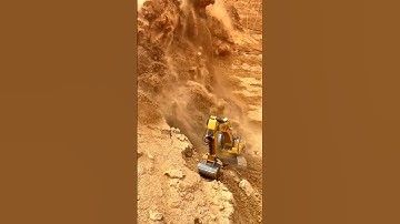 Excavator Operator During Landslide Accident #collapse #accident #landslide