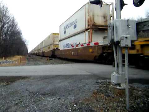 NS 25Z at Carney's Crossing...