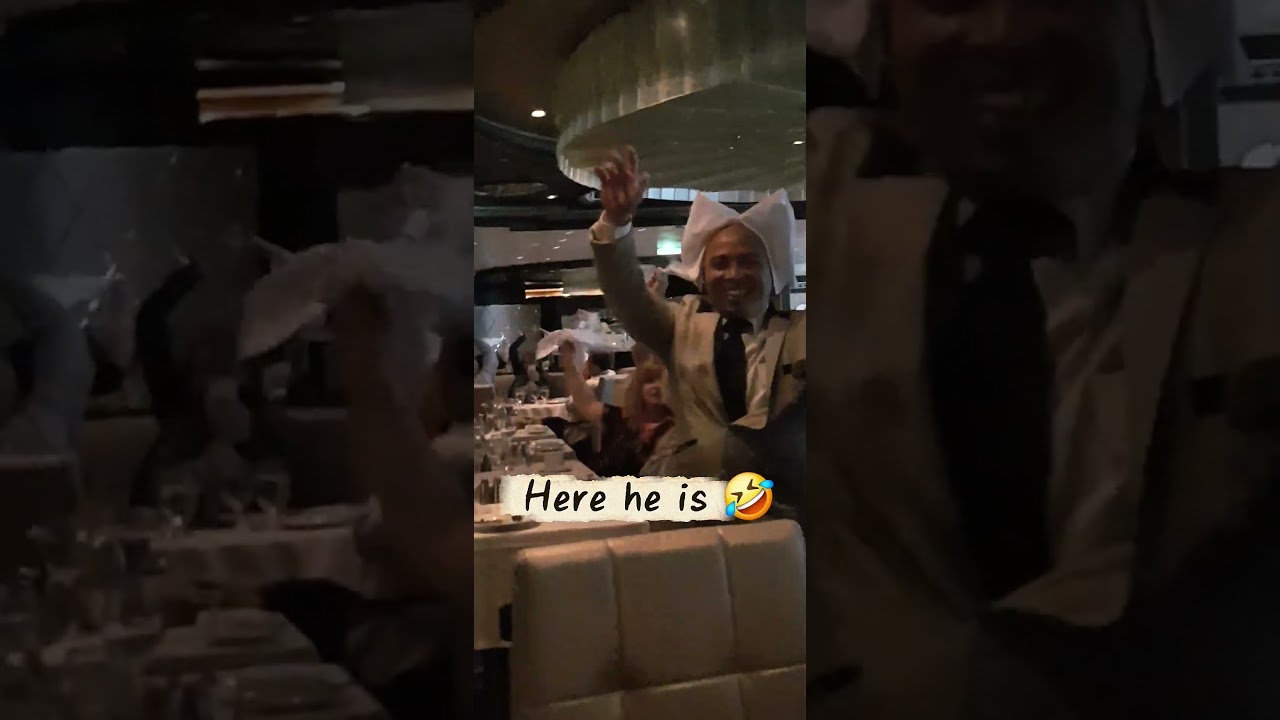 Main dining room dancing on board Quantum of the Seas.#maindiningroom