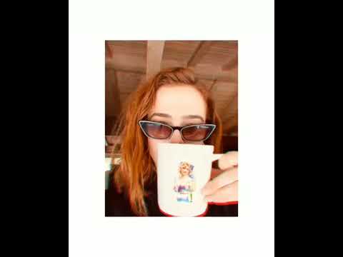 Зои Дойч в инстаграме