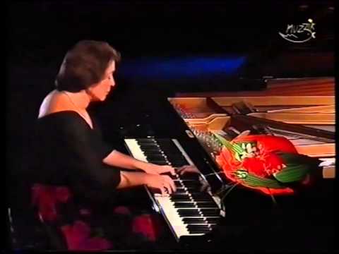 Elisabeth Leonskaja plays Chopin Valse Op 64. No 2.in c sharp minor