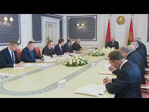ВВП, экспорт, нефть и поставки продовольствия - Лукашенко собрал совещание по экономическим вопросам