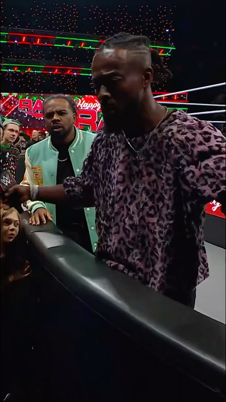 Even Kofi Kingston's mom is disappointed with The New Day ? #WWERaw