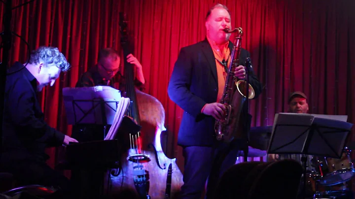 Frank Griffiths Quartet - Lester Leaps In