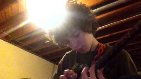 Tapping + string skipping shred lick