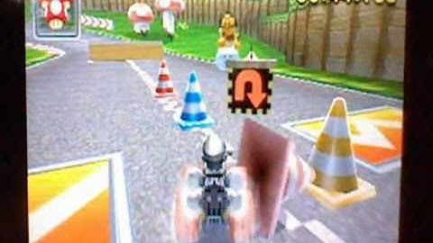 MK7 top 10 shortcuts and glitches