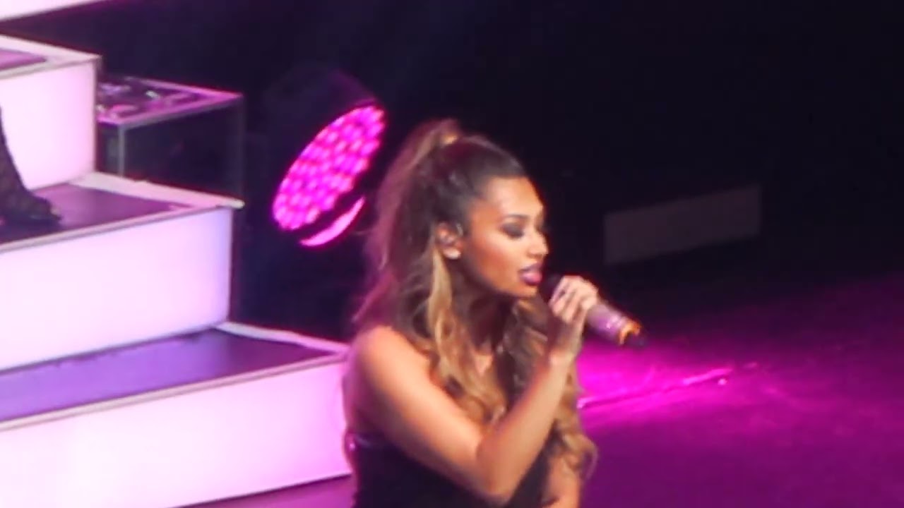 The Saturdays - When My Heart Takes Over (@ Wembley Arena)