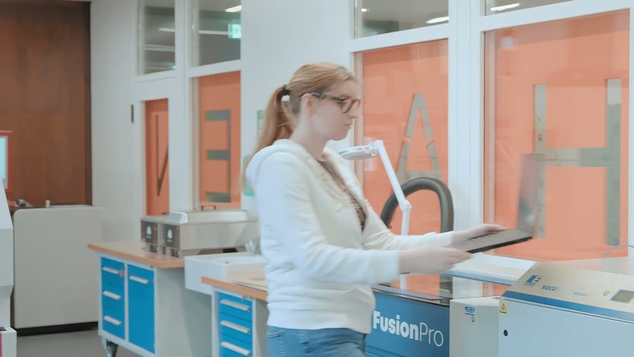 Gründungszentrum STARTKLAR: Epilog Laser