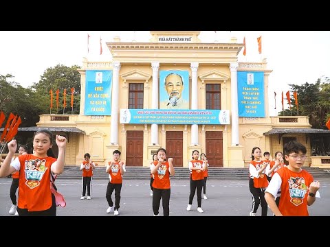 Video Chiến binh xanh chống dịch - Trường Tiểu học Nguyễn... - YouTube