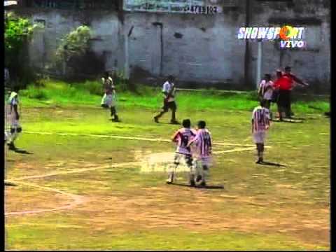 Escándalo en el fútbol cordobés por una pelea entre juveniles