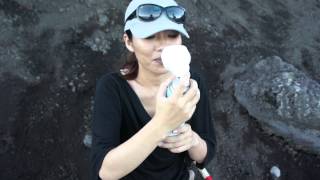20100807 富士山の五合目付近で酸素を