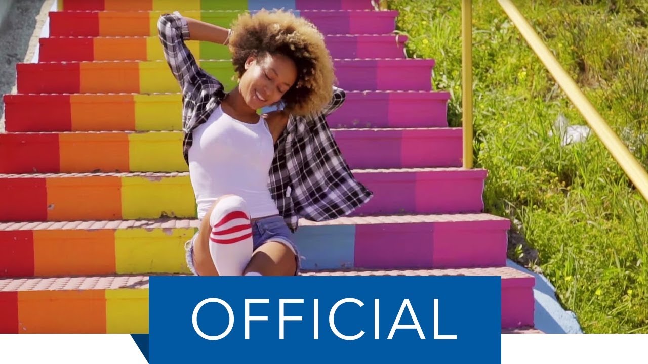 Marcapasos - Girl, I Wanna [90s Update Remix] (Official Video)