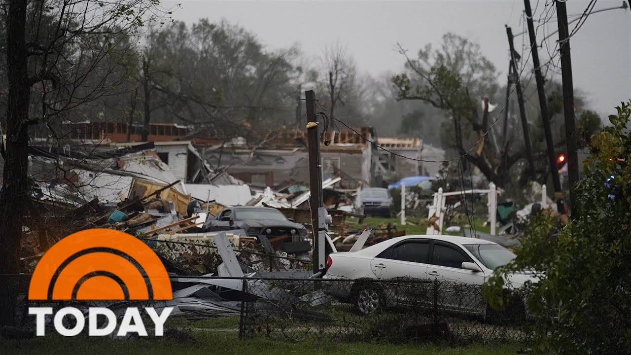 Louisiana Tornado Outbreak Leaves At Least 3 Dead - YouTube