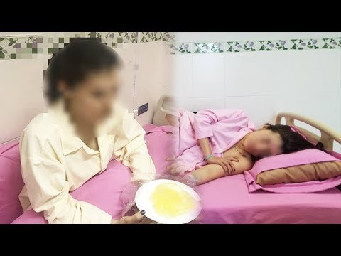 Video: Kudryavtseva Menunjukkan Kepada Doktor Yang Mengeluarkan Implan Payudaranya