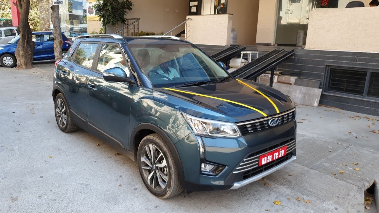 Mahindra XUV300 vs XUV 500 vs Marazzo|Colors in Outdoor&Indoor|Driving|Exterior&Interior