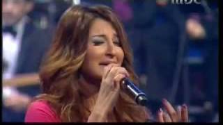 Video thumbnail of "شذى حسون مهند محسن طالعه من بيت اابوها"