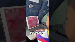 Dia Sedang Belajar Bagaimana Dia Masuk Kedunia Ini