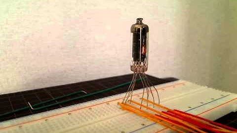 フィラメント管IV-9をArduinoで直接点灯
