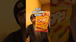 Urge! Mini Gummi Worms #gummyworms #gummycandyblast #candyreview