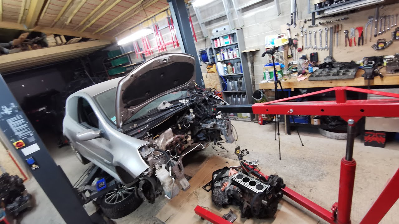 RÉNOVATION MOTEUR ET BOÎTE SUR RENAULT CLIO 3 RS