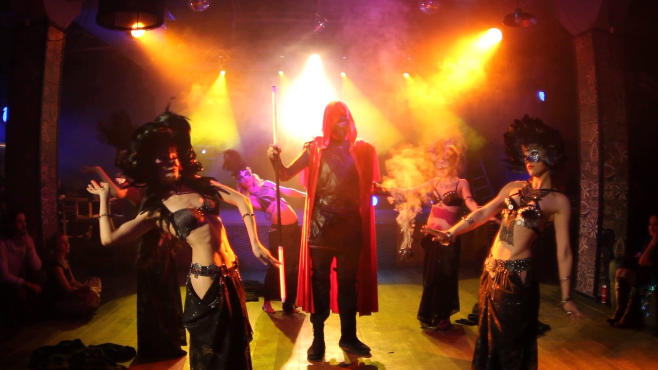 театр на малой бронной Bohemian Circus - With Eyes Wide Shut - 'Through North to East' dance party 05/02/2017