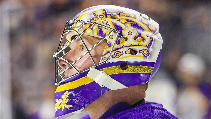 NHL: Hamden celebrates Stanley Cup win by Jonathan Quick (video)