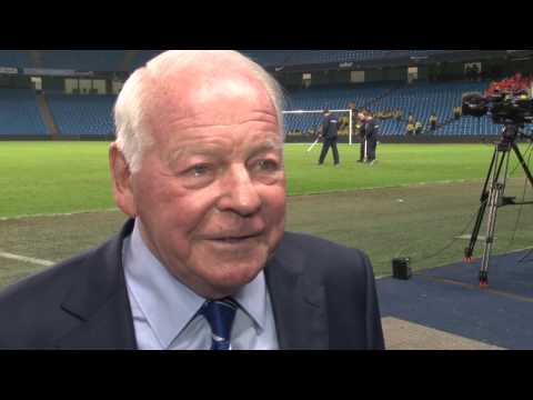 DAVE WHELAN SINGS I'M FROM WIGAN ME AFTER WIGAN ATHLETIC BEAT MAN CITY IN THE FA CUP