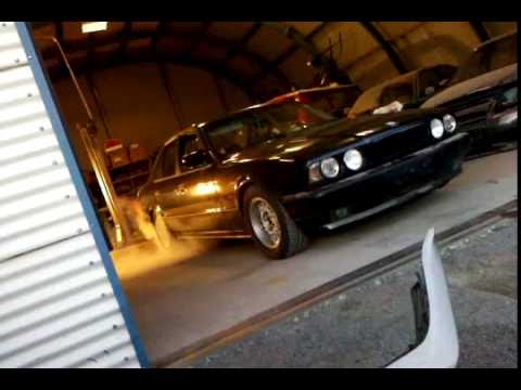 BMW E34 540iA V8 Burnout @blackforestbuscrew