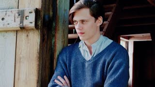 i was never there || Bill Skarsgard || victoria(2013)